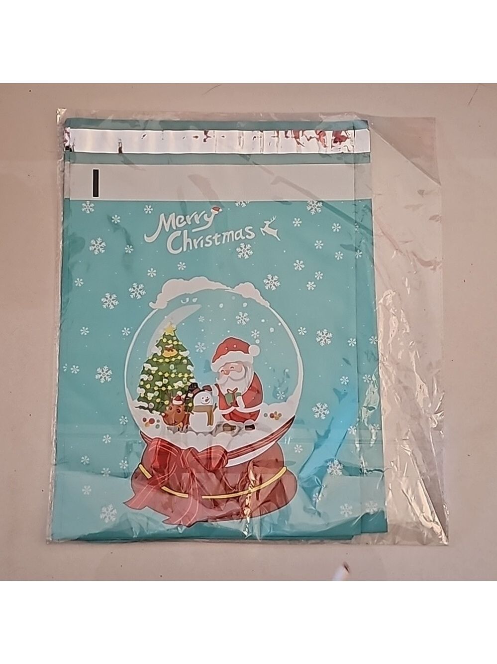 Ten 10 x 14 poly mailer merry christmas